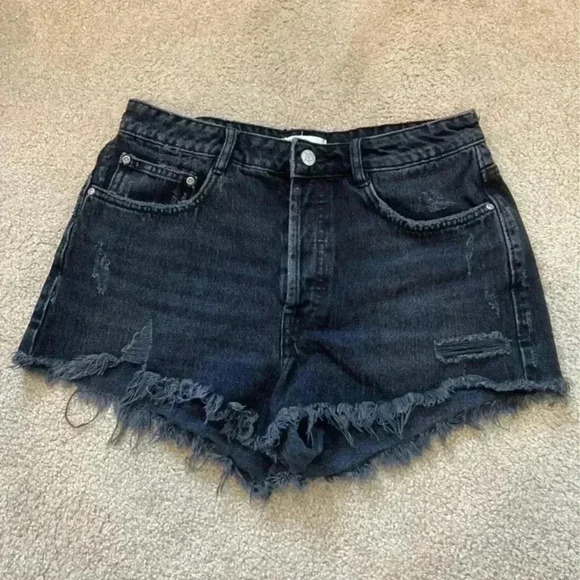 Authentic denim by TRF by zara high rise distressed black jean shorts - Picture 1 of 4